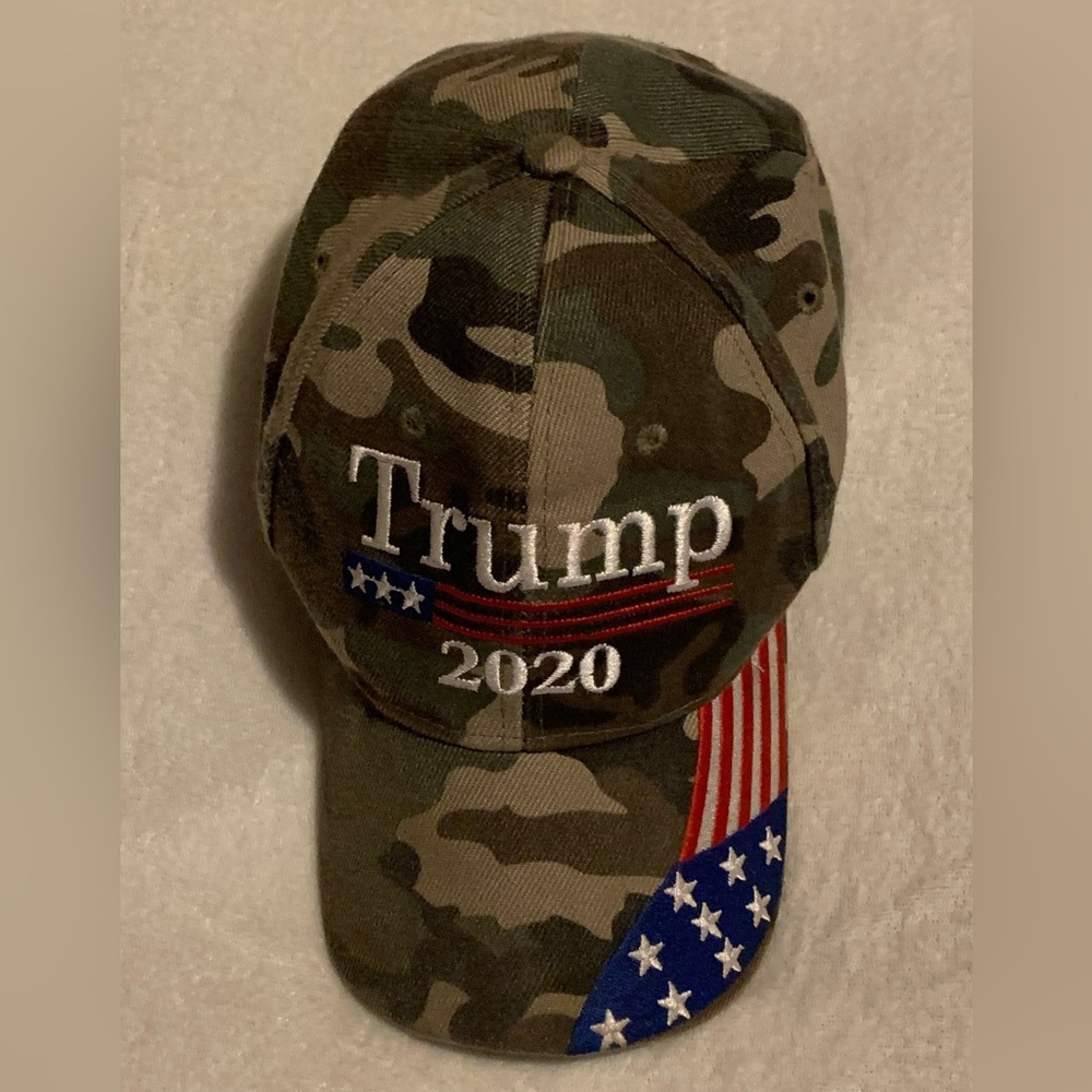 Camo Donald Trump 2020 hat